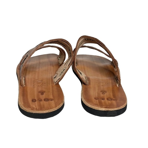 NWOB Alicia Artesanato | Handmade Sandals Made in Brazil Leather - Picture 4 of 7